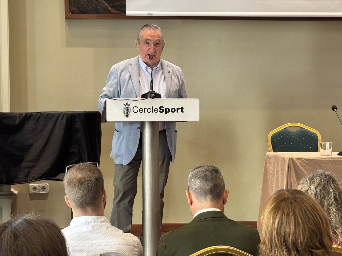 tramuntana_tv's tweet photo. Jornada “La transparència als ens locals: balanç i reptes” al Cercle Sport Figuerenc. Setmana del @governobertcat de la @gencat. #OpenGovWeek #OpenGovWeekCat https://t.co/XARSfY3zGj