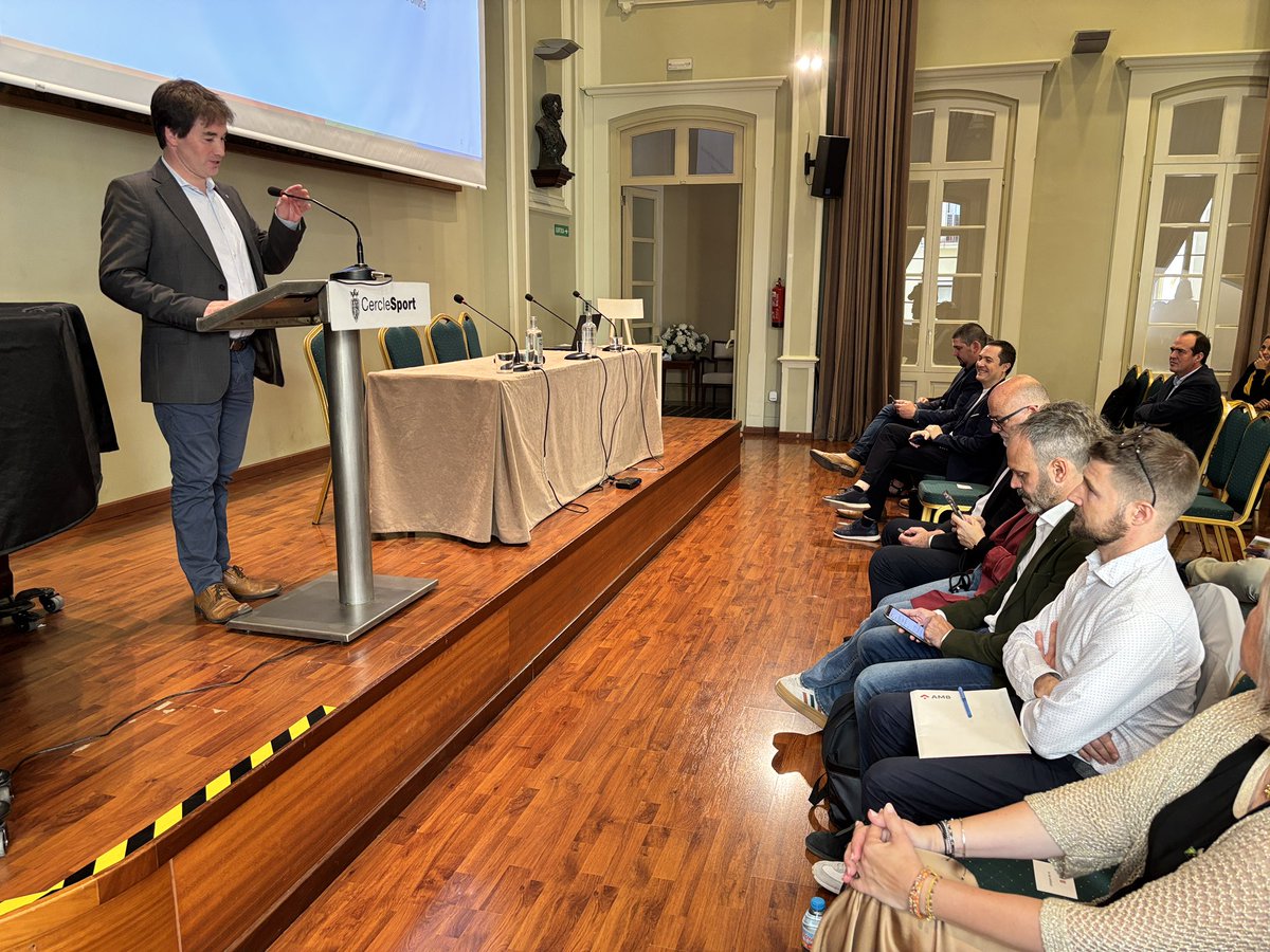 tramuntana_tv's tweet photo. Jornada “La transparència als ens locals: balanç i reptes” al Cercle Sport Figuerenc. Setmana del @governobertcat de la @gencat. #OpenGovWeek #OpenGovWeekCat https://t.co/XARSfY3zGj