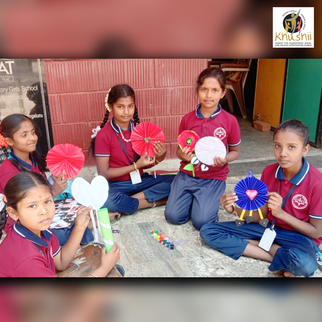 KhushiiNGO's tweet image. Through our programme 𝙃𝙤𝙣𝙙𝙖 𝙆𝙞 𝙋𝙖𝙩𝙝𝙨𝙝𝙖𝙡𝙖, 𝙤𝙫𝙚𝙧 700 𝙨𝙩𝙪𝙙𝙚𝙣𝙩𝙨 𝙖𝙘𝙧𝙤𝙨𝙨 𝙂𝙧𝙚𝙖𝙩𝙚𝙧 𝙉𝙤𝙞𝙙𝙖, 𝙍𝙖𝙟𝙖𝙨𝙩𝙝𝙖𝙣, 𝙖𝙣𝙙 𝙆𝙖𝙧𝙣𝙖𝙩𝙖𝙠𝙖 came together for an unforgettable Summer Camp experience!