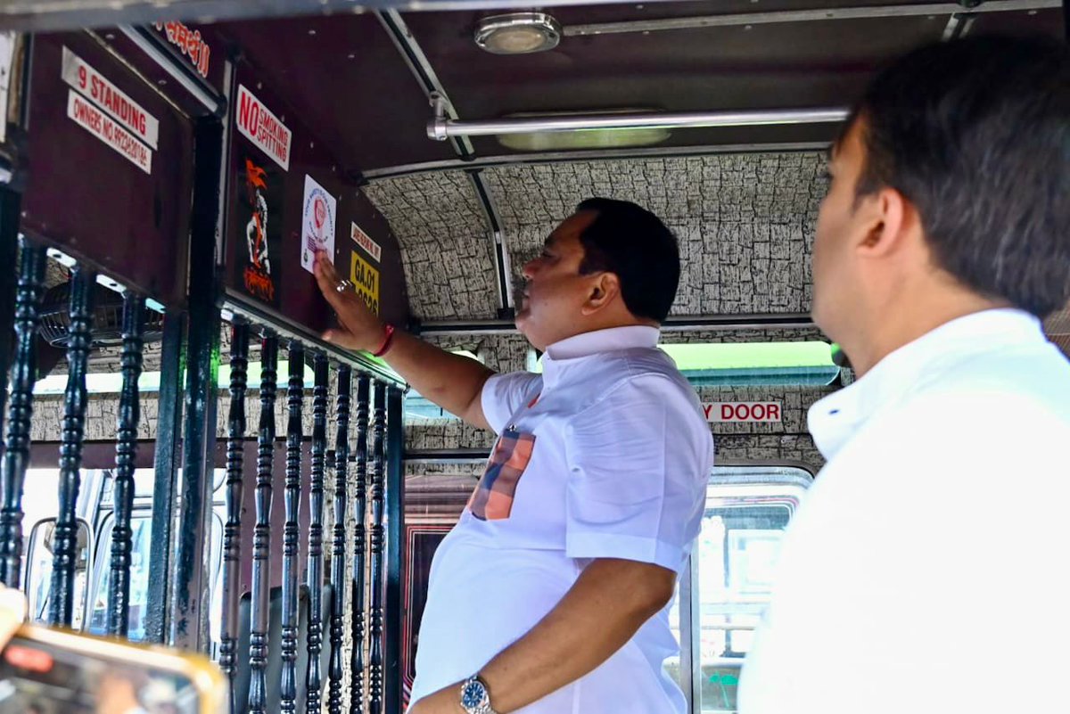 dip_goa's tweet photo. Transport Minister, Shri @MauvinGodinho attended the launch of the ‘Safety First – Empowering and Protecting Women and Children in Goa’ initiative at the KTCL Bus Stand, Panaji, organized by the Corporation of the City of Panaji in collaboration with Goa Police and SCAN – Goa.

As part of this important campaign, awareness posters and helpline stickers were placed inside Kadamba buses, private buses, taxis, and rickshaws, promoting safer and more secure public travel for women and children.

CCP Mayor Shri @RohitMonserrate , Adv. Emidio Pinho, officials from CCP, KTC, SCAN, and students of Don Bosco College, Panaji were also present.