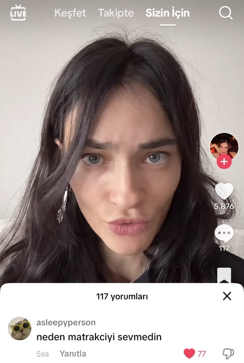 daroyabell's tweet photo. Geçmişi geçmişte bırakamama durumum https://t.co/1fwh5yQmik