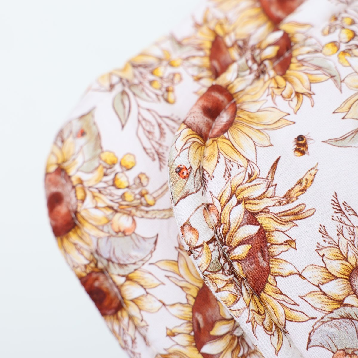 AbcTextile2010's tweet image. Keep Mom’s Love By Your Side💗 ABC TEX Baby Pram Liner 🚀 Soft, breathable cotton 🌱 50 pcs, 15-day delivery. Customizable.
Contact: WhatsApp +86 173 7032 3097 | sns@abc-tex.com
#ABCTextile #BabyEssentials