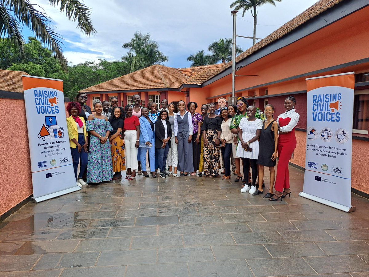 FES_SouthSudan's tweet photo. 🚨FES conducting a two-day international feminist exchange in Entebbe, Uganda🇺🇬

 “Feminism is the radical notion that women are people”   

 Solidarity, strategy, and shared visions are much needed to drive forward the feminist movement in Africa and South Sudan in particular.🌐 https://t.co/ZmQRTRII3s