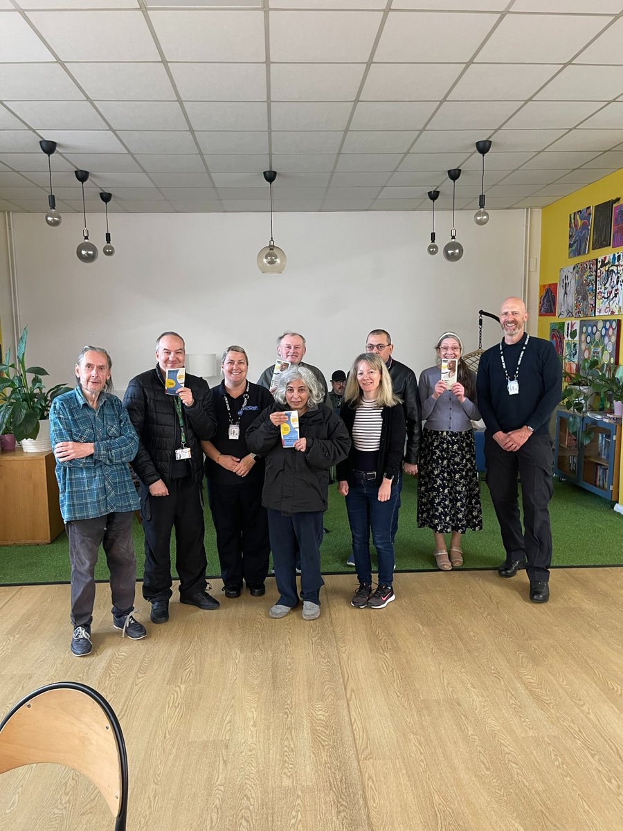 During Mental Health Awareness Week (12th-18th May 2025) Sutton Community Liaison Officers PC CLEE and PC CUNNINGHAM visited Sutton Mental Health Foundation in Belmont to speak to the members 
#MPSSutton #MentalHealthAwarenessWeek