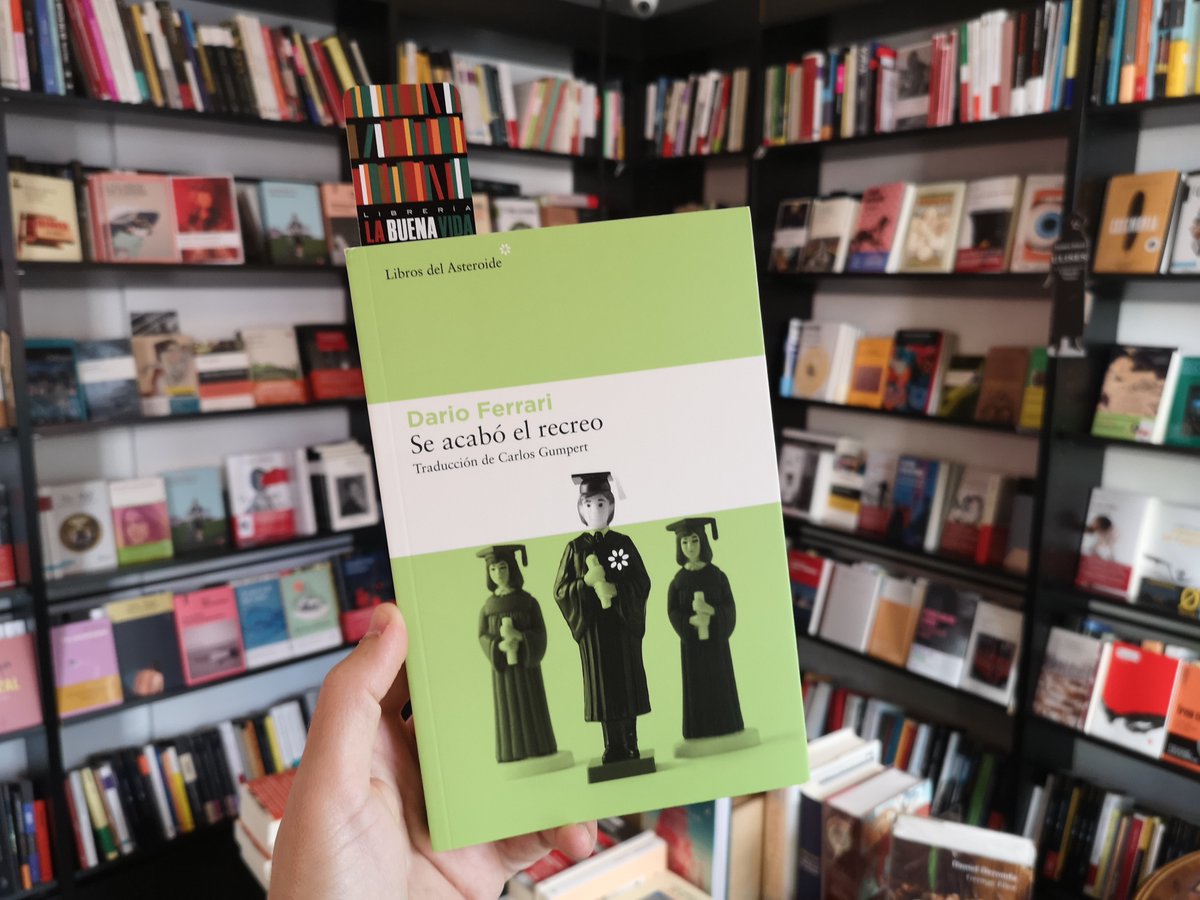 La Buena Vida (@labuenavidalib) on Twitter photo "Una ficción más creíble que la mayoría de autoficción nos embarca en la entrada en la madurez de un zángano de cuidado.
Divertida, inteligente, emocionante. ¡Viva la novela!"
acortar.link/FZGnMV
'Se acabó el recreo', de Darío Ferrari, en <a href="/LibrosAsteroide/">Libros del Asteroide</a>.
<a href="/libreriasmadrid/">Librerías de Madrid</a> "Una ficción más creíble que la mayoría de autoficción nos embarca en la entrada en la madurez de un zángano de cuidado.
Divertida, inteligente, emocionante. ¡Viva la novela!"
acortar.link/FZGnMV
'Se acabó el recreo', de Darío Ferrari, en <a href="/LibrosAsteroide/">Libros del Asteroide</a>.
<a href="/libreriasmadrid/">Librerías de Madrid</a>