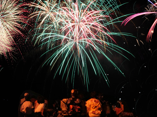 【5月31日限定】春の花火大会を特等席で体感しませんか！

5月31日（金）に追加開催される熱海会場花火大会にあわせて、当苑では送迎と観覧席付きの1泊2食プランをご用意いたしました。
観覧席は数に限りがございます。ご予約はお早めに！

#花火大会  #熱海海上花火大会 #熱海 #熱海松風苑 #松風苑