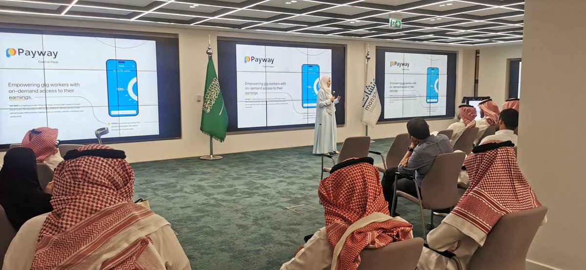 NumuAngels's tweet photo. نشكر شريكنا @MonshaatSA  على دعمهم المستمر في تمكين منظومة الاستثمار، وعلى اقامتهم ليوم العروض الاستثماري ضمن فعاليات أسبوع التمويل.
شاكرين لجميع الحضور من مستثمرين وروّاد أعمال، وللشركات الناشئة المشاركة التي قدمت عروضاً ملهمة في قطاعات متنوعة مثل الذكاء الاصطناعي، التقنية المالية، اللوجستيات، تقنية الفضاء.