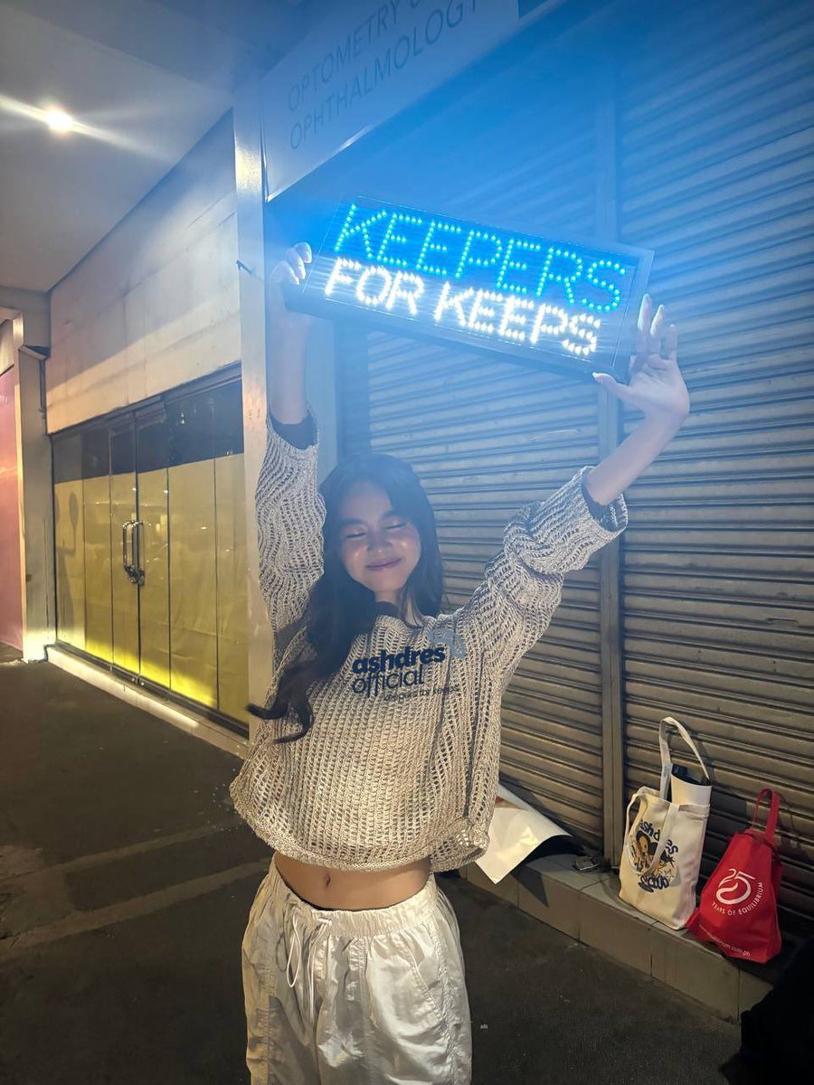 lil_ellyanaaa's tweet photo. reply “keepers for keeps”
HAPPY BIRTHDAY ASHTINE
#AnotherASHtoundingYear #ASHpiringYearAhead
#AshtineOlviga https://t.co/iIjrDjHYtX