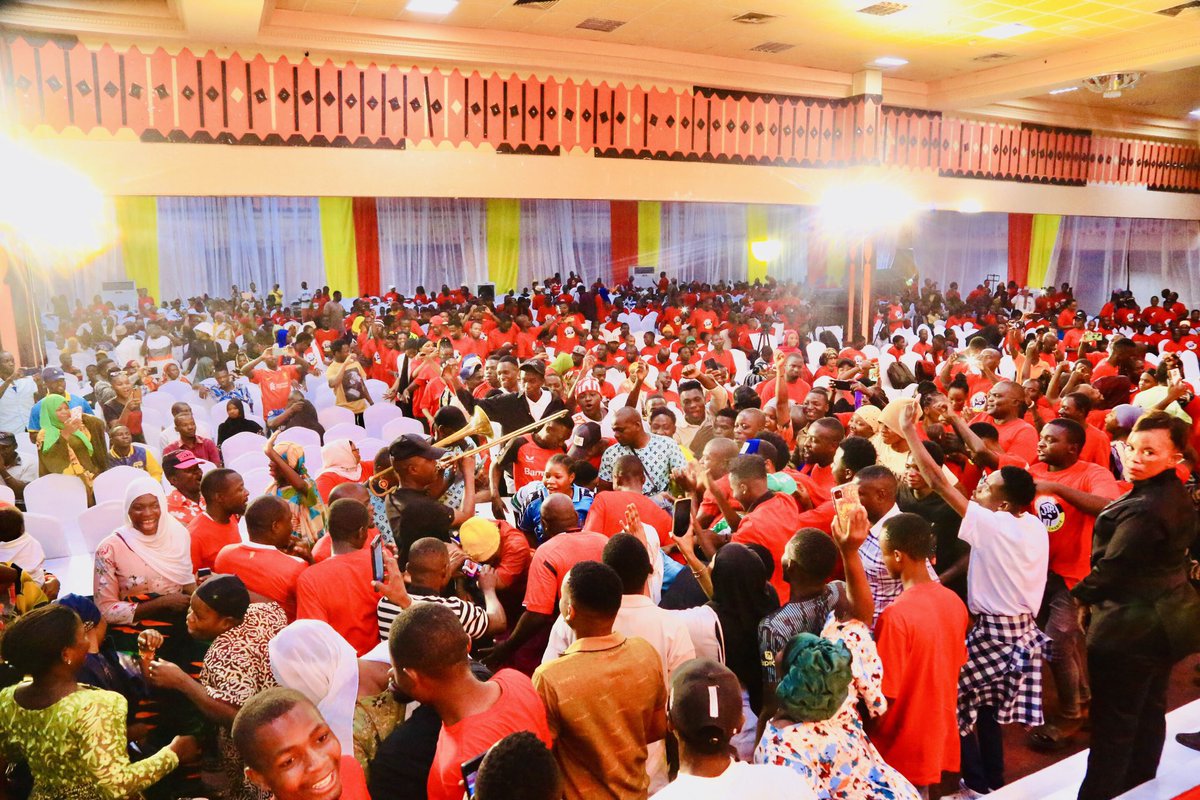 CHAUMA 💪

Hiki sasa ndo Chama Kikuu cha upinzani nchini kikifuatiwa na ACT🔥🔥🔥🔥