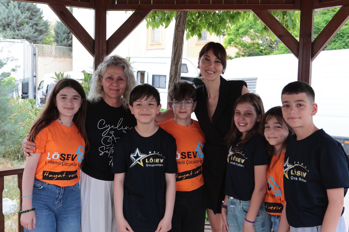 #UzakŞehir'den LÖSEV'e anlamlı destek! 🤍

Haberin detayları 👉 kanald.com.tr/uzak-sehir/hab…