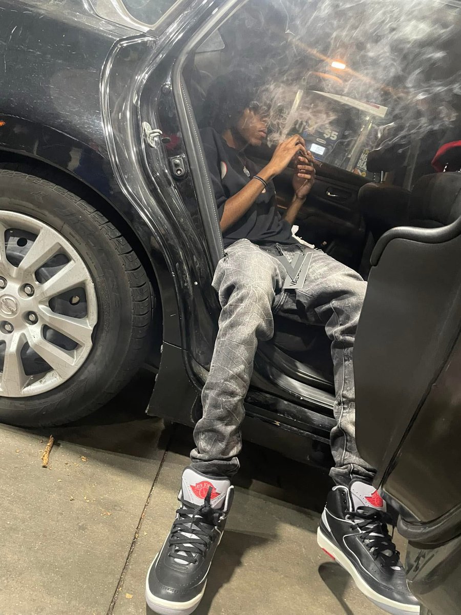 DukeMoney (@baeimhorny2) on Twitter photo 