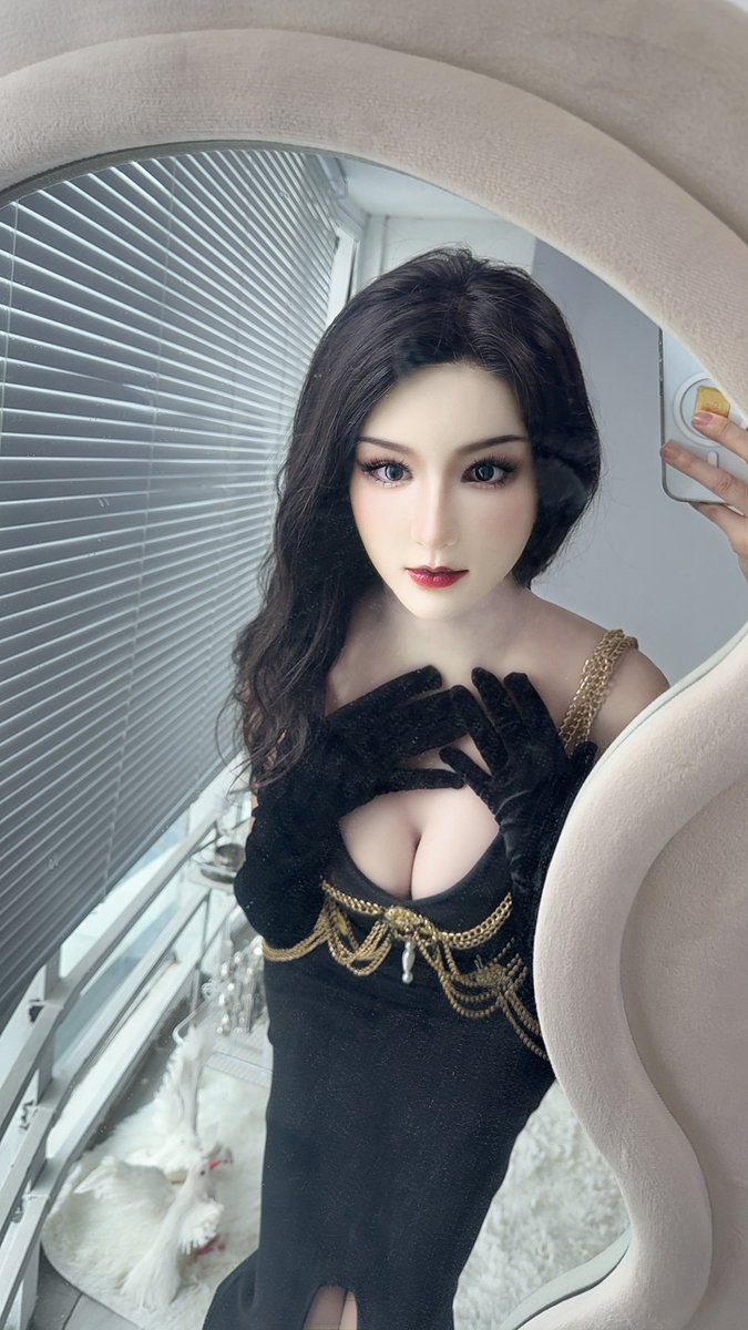 最后一张照片~下周拍新的！
#creafx #femalemask