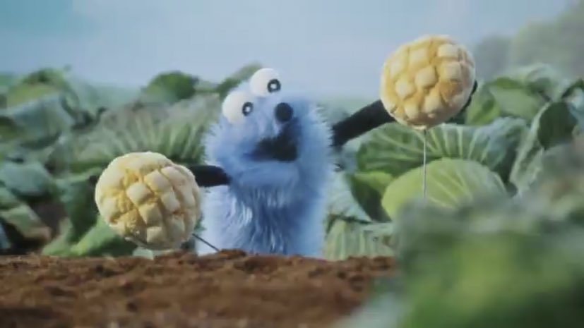 puppet_sunsun 畑で立派に育ったメロンパンを収穫したんだね