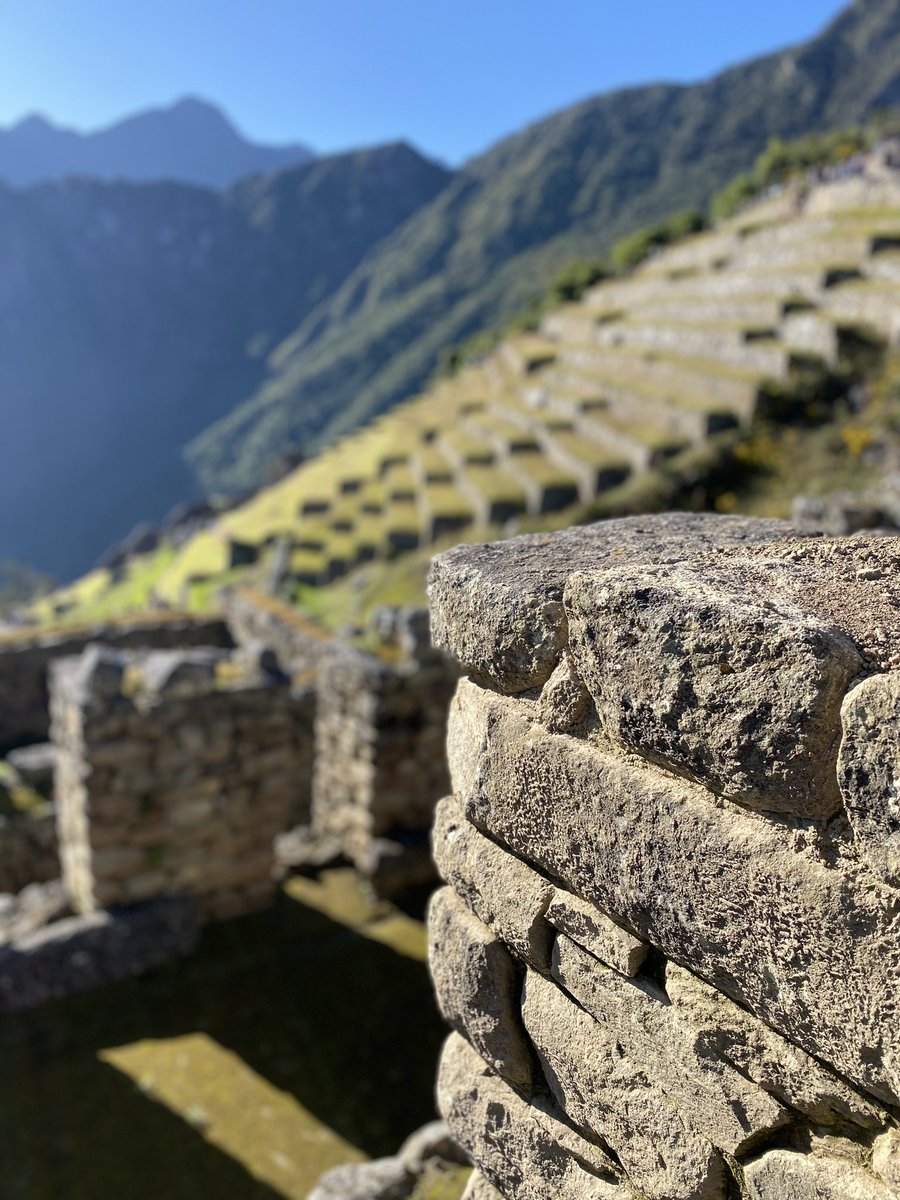 rawdneyk's tweet image. A Memorable Visit to Machupichu a Historic Sanctuary In Aguas Calientes, Peru 🇵🇪 in South America.
Sitting high in the Andes mountains of Peru, this great Inca city was built in the 15th Century by the Incas and later abandoned becoming an iconic attraction in the later years.