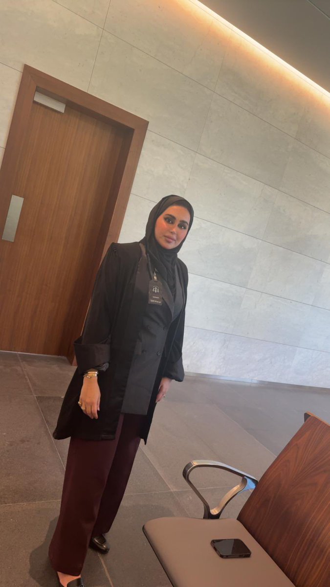 من قلب الحدث …. 
#الكويت
#قصر_العدل 

اللهم بارك لي في عملي و جهدي و وقتي و وفقني فيه لكل خير ..
واجعلني سبباً في قضاء حوائج الناس ، اللهم أعني على أداء الأمانة وانفعني و انفع بي يا كريم.