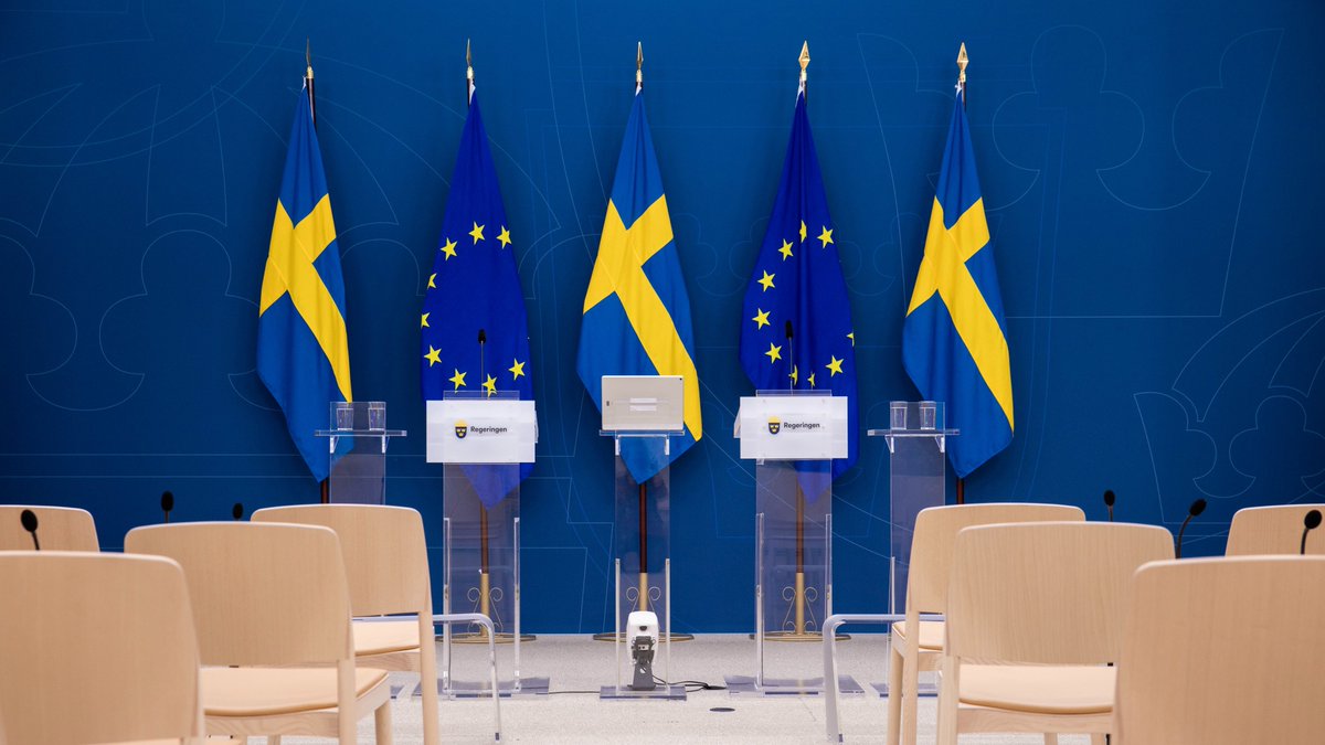 Torsdag den 22 maj kl. 12.00 presenterar regeringen och Sverigedemokraterna regeringens proposition om ny lag för Public service och riktlinjer för verksamheten 2026-2033. Följ pressträffen live⬇️
regeringen.se/pressmeddeland…