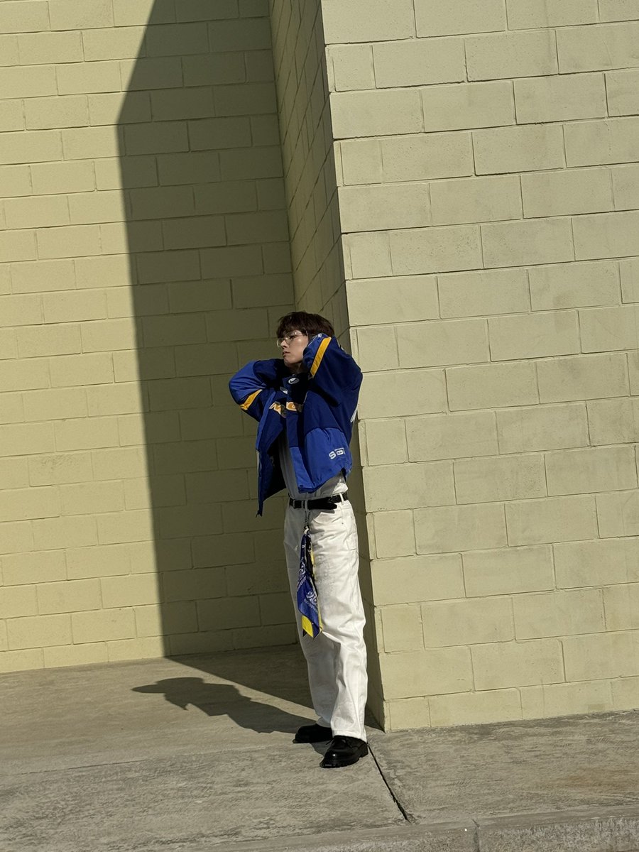 SF9official's tweet image. 안경썼어욤2
#SF9 #INSEONG