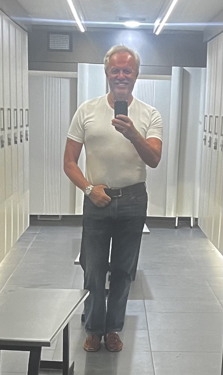 Spor sonrası iş toplantısı öncesi modificasyon iyi dir