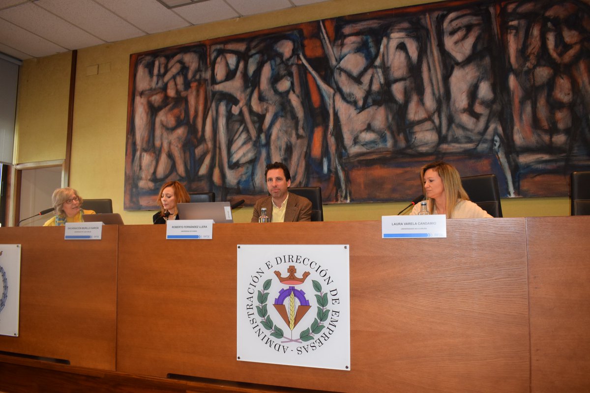 🟣 El Fondo de Compensación Interterritorial (FCI) a debate en #RIFDE2025. ¿Cómo evolucionará este instrumento clave de financiación autonómica? Con Encarnación Murillo, Laura Varela y Roberto Fernández Llera. Modera Carmela Sánchez. #CohesiónTerritorial