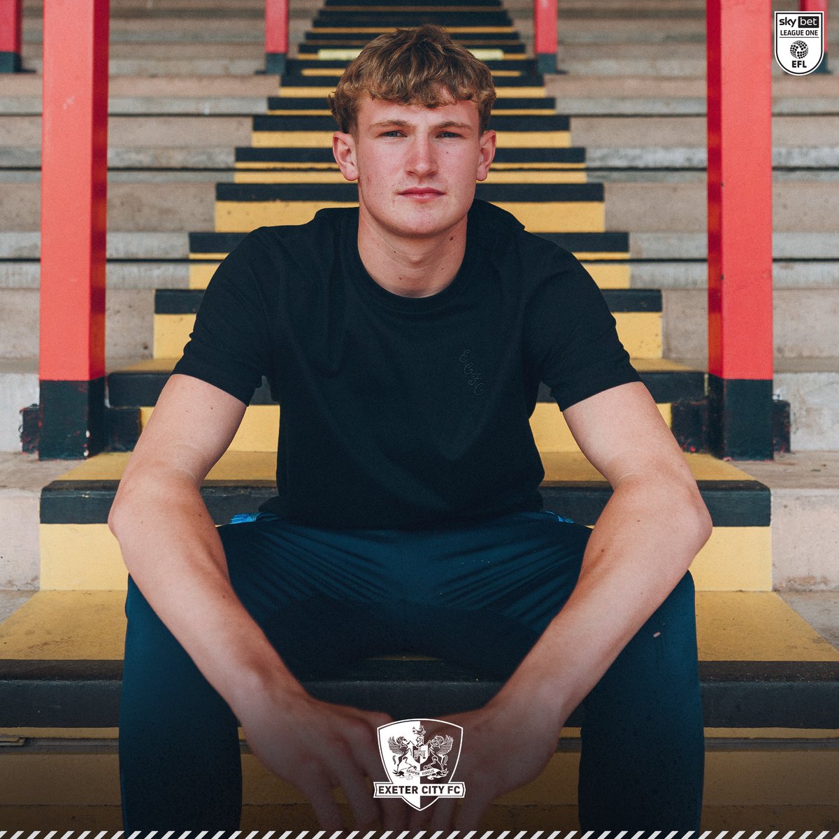 OfficialECFC's tweet image. 🧤 Frankie Phillips at @ExmouthTown_FC 

2️⃣1️⃣ clean sheets in all competitions 
🏆 Fans' player of the season 

A well deserved contract extension 🤝

@Frankie60497082 | #ECFC #SemperFidelis