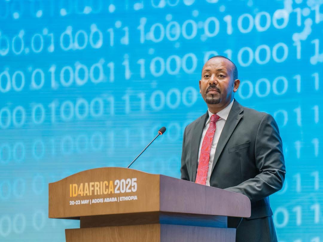 TeybaHassen's tweet image. ID4Africa2025 in full swing in Addis Ababa. The landmark event brought together identity & digital leaders from across Africa & beyond. An ideal event to showcase 🇪🇹’s digital transformation. The outcome wld help shape the future of identity for inclusive devt & service delivery.