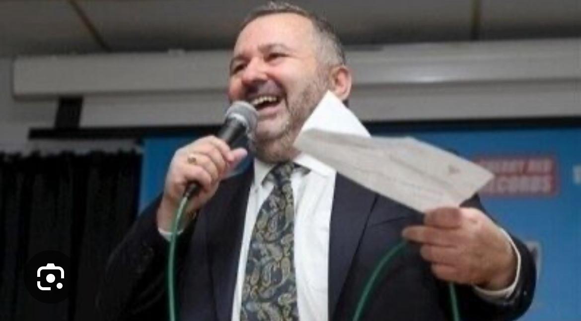 “We’ve seen what this club and community can do when we pull together. Let’s make sure every young fan who dreams of Wembley gets there. No one left behind. Chip in if you can.”

DLAG Ambassador, Ivor Heller 💛💙