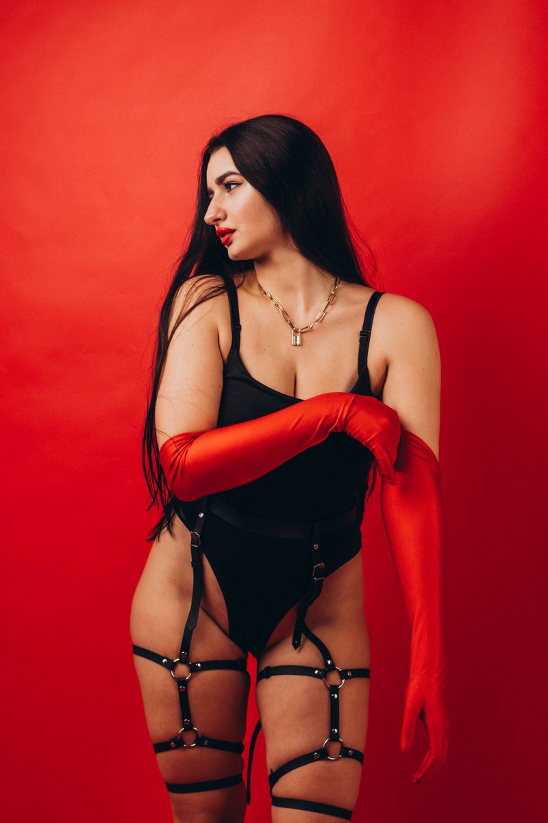 viktoria60820's tweet image. За донат відправлю Вам хтивку в DM 🤤
За донат + ретвіт поділюсь улюбненим фото 🥵🙈😈
🖤❤️
🔗Посилання на банку
send.monobank.ua/jar/2rPGBnt2ip
💳Номер картки банки
4441 1111 2457 8067
*за особливі донати буду твоєю чемною дівчинкою 😅🤭😏