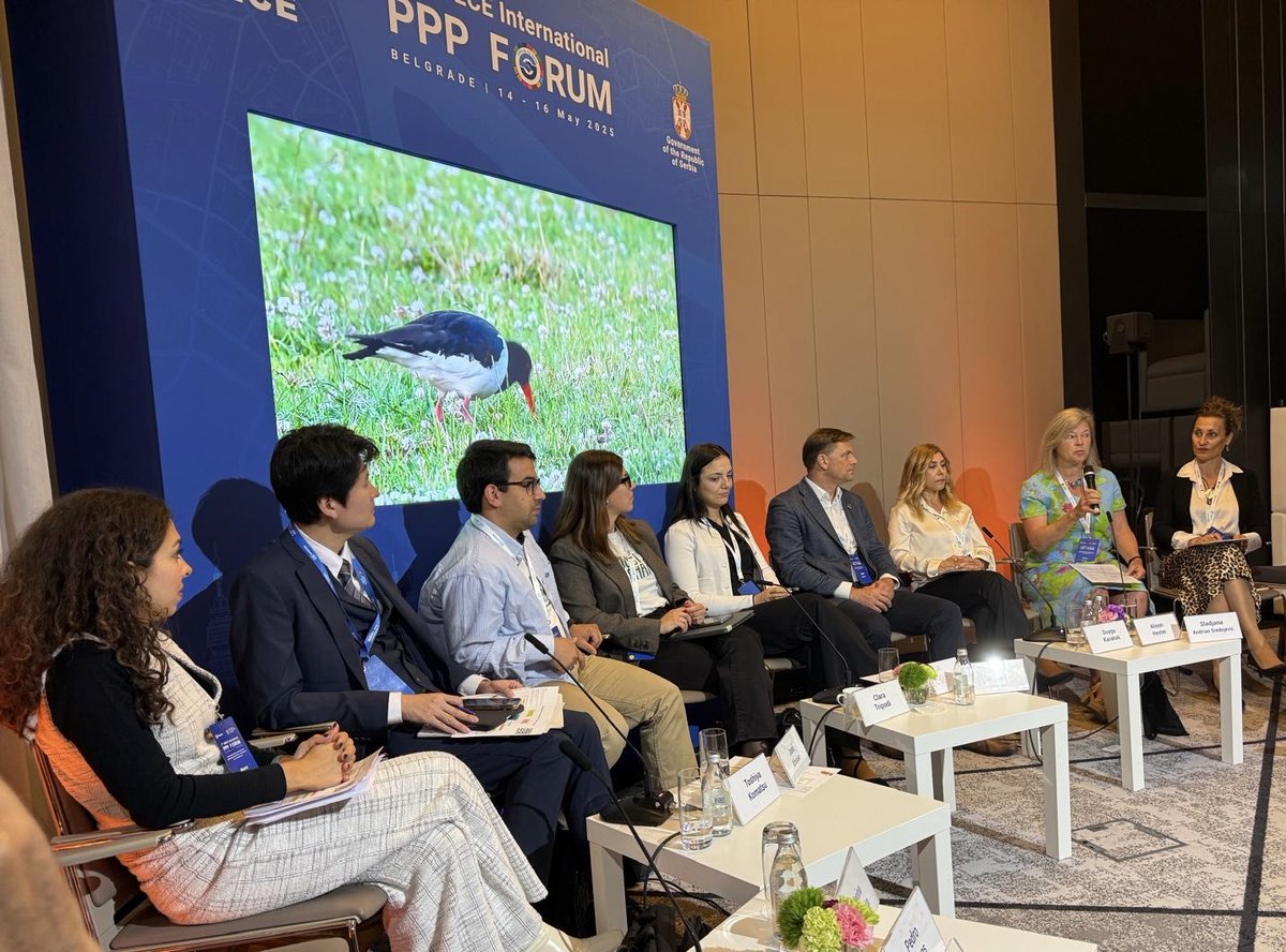 JamesHuttonInst's tweet photo. Senior Research Scientist Alison Hester presented the Huttonโs #ClimatePositive Farming Initiative at the 9th @UNECE #PPP Forum ๐๐
Sharing how Glensaugh is tackling the #climate & #biodiversity crises through transformative farming & tech. #SDGs
More: https://t.co/tW4007OV7H https://t.co/CjxSgmT6TU
