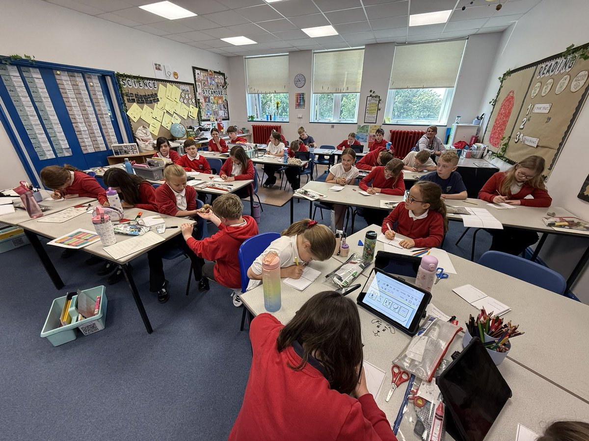 Great working with students from Asfordby Hill Primary yesterday… look out for work they produced being published soon
.
.
.
#authorvisit #asfordby #leicestershire #schoolvisit #loveislove #bestmummysnails