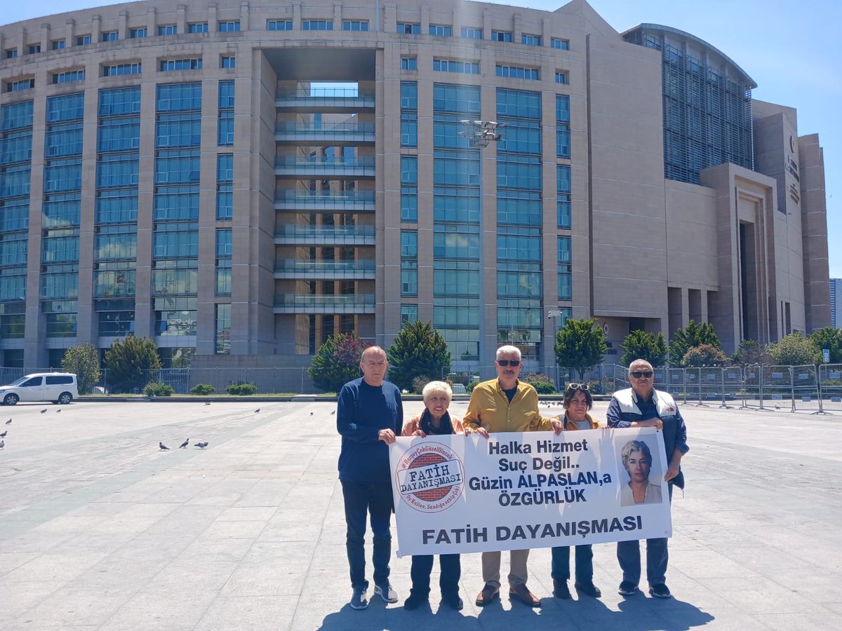 dayanismafatih's tweet photo. Halka hizmet suç değildir!

Dostumuz Güzin Alpaslan’ı alacağız! https://t.co/yVAWpmj0K7