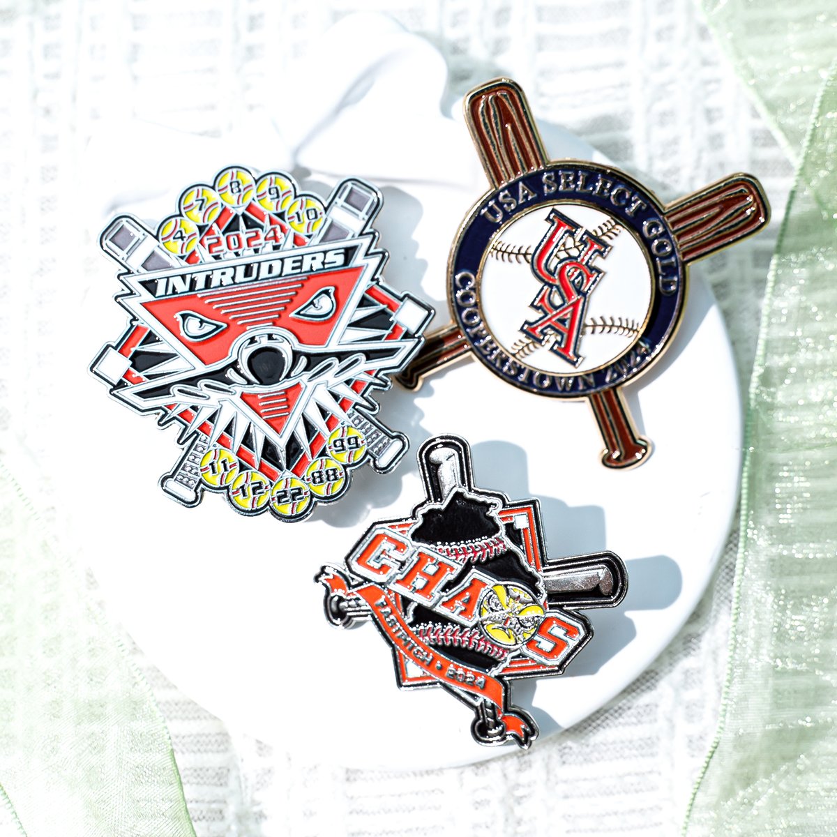 jingjing1350697's tweet image. 📷[Limited Customization] Exclusive Baseball Badge - Moment of Glory, Forever!
#baseball #baseballpin #baseballgift #2025WorldSeries #baseballpins #lapelpin #enamelpins #custompins #hardenamelpin #softenamelpins #softenamel #hardenamel