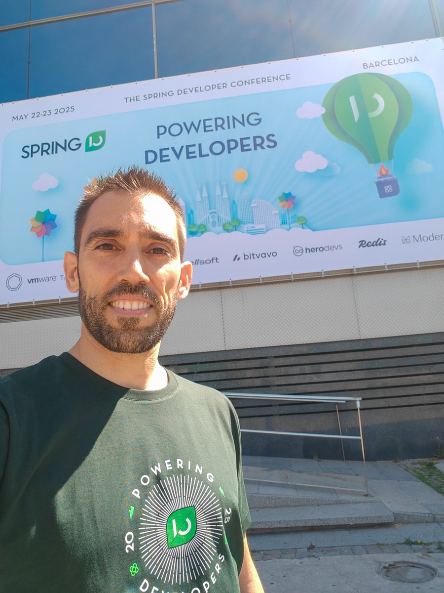 sergialmar's tweet image. Setting everything up, it&apos;s all coming together! #springio25