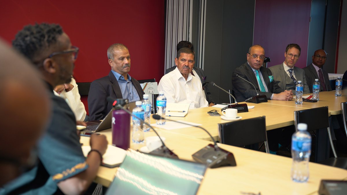 Along with <a href="/UNDPSouthAfrica/">UNDP South Africa</a> &amp; <a href="/commonwealthsec/">The Commonwealth</a>, we are supporting a high-level peer exchange to 🇿🇦#SouthAfrica with the 🇧🇩Supreme Court &amp; Ministry of Law to learn how the country addressed past #humanrights violations—through truth-telling, justice &amp; memorialisation.