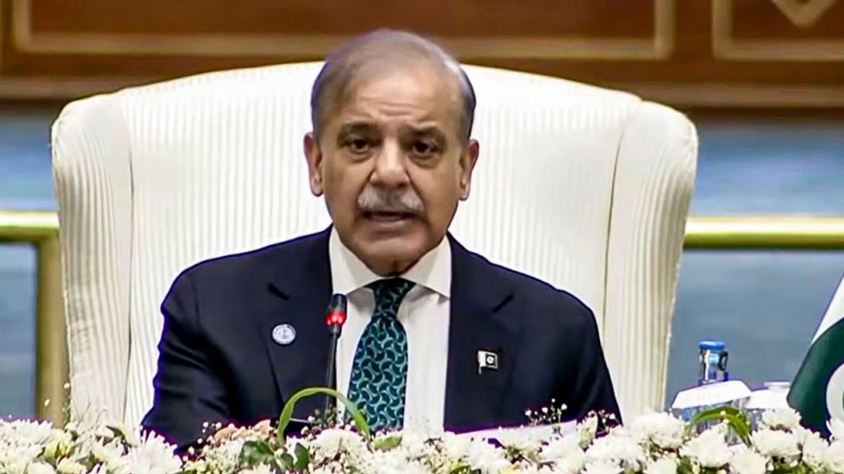 DeepDownAnalysis (@deepdownanlyz) on Twitter photo Will Pakistan "Implode" before 2029?
Short Answer : YES.
Follow <a href="/deepdownanlyz/">DeepDownAnalysis</a> and read this analytical thread to find the reason.
On April 28 Asim Munir and Shahbaz Sharif have sold Pakistani assets to Crypto fund WLF.
Baloch, Sindh, Pashtuns, POJK boiling hotter than Will Pakistan "Implode" before 2029?
Short Answer : YES.
Follow <a href="/deepdownanlyz/">DeepDownAnalysis</a> and read this analytical thread to find the reason.
On April 28 Asim Munir and Shahbaz Sharif have sold Pakistani assets to Crypto fund WLF.
Baloch, Sindh, Pashtuns, POJK boiling hotter than