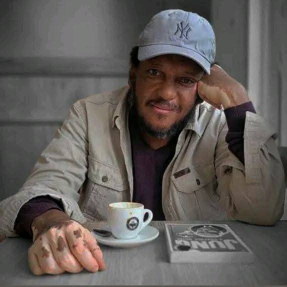 RAS_EPHI's tweet photo. እዚህ ሀገር ምድራዊውን ህይወት ይንቁታል ብለን ምንጠብቀው የሀይማኖት አባቶችን የነበረ ቢሆንም ምድራዊውን ህይወት ንቀው ያሳዩን ግን ጥቂት ደራሲያን ናቸው 👐 https://t.co/JJcHEyF8U6