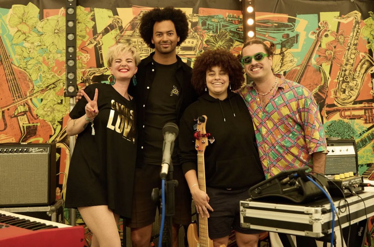 Abram Wilson (@abramwilson) on Twitter photo This summer we'll beĀ returningĀ toĀ <a href="/weoutherefest/">We Out Here Festival</a>āsĀ Big TopĀ for the fourthĀ year runningšŖ
If you're in the early stages of your career, and youād love a chanceĀ to showcase at this amazing festival, complete thisĀ formĀ before 13 June.
šbit.ly/43lmQaX This summer we'll beĀ returningĀ toĀ <a href="/weoutherefest/">We Out Here Festival</a>āsĀ Big TopĀ for the fourthĀ year runningšŖ
If you're in the early stages of your career, and youād love a chanceĀ to showcase at this amazing festival, complete thisĀ formĀ before 13 June.
šbit.ly/43lmQaX