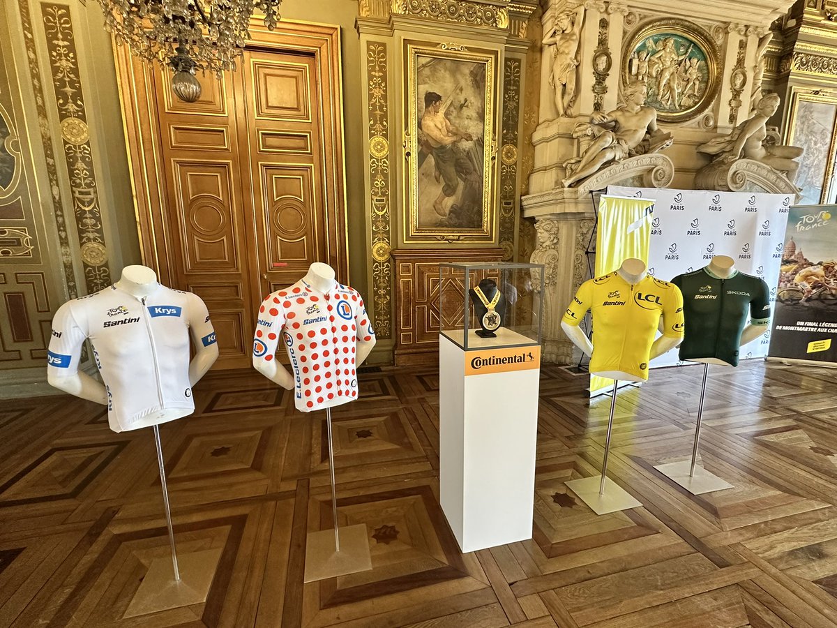 Tour de France™ (@letour) on Twitter photo 🤩 The distinctive <a href="/SANTINI_SMS/">Santini Cycling</a> jerseys of the #TDF2025 were present in the sumptuous setting of Paris City Hall, as was the <a href="/Continental_fr/">Continental France</a> stage winner medal.
🤩 Les maillots distinctifs <a href="/SANTINI_SMS/">Santini Cycling</a> du #TDF2025 étaient présents dans le cadre somptueux de l’Hôtel de ville de 🤩 The distinctive <a href="/SANTINI_SMS/">Santini Cycling</a> jerseys of the #TDF2025 were present in the sumptuous setting of Paris City Hall, as was the <a href="/Continental_fr/">Continental France</a> stage winner medal.
🤩 Les maillots distinctifs <a href="/SANTINI_SMS/">Santini Cycling</a> du #TDF2025 étaient présents dans le cadre somptueux de l’Hôtel de ville de