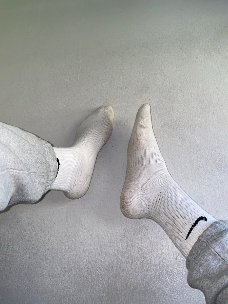 uksockking's tweet photo. @sockfetishinc https://t.co/aCK2d93Dkz