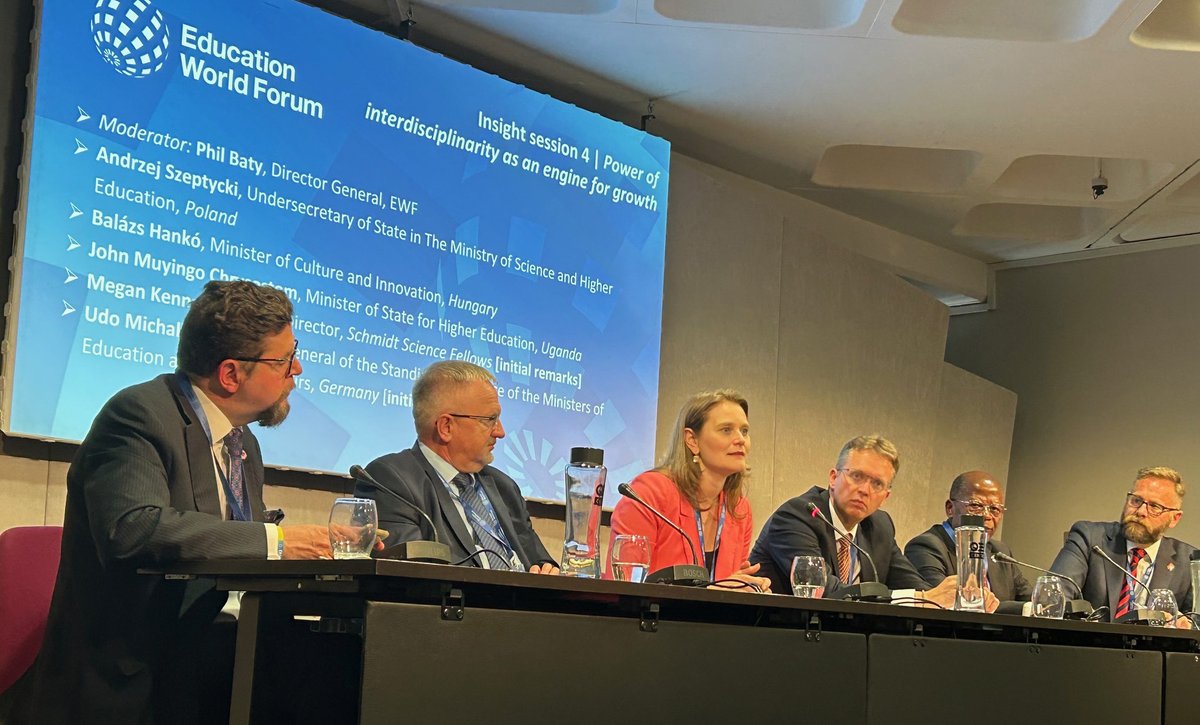 We were honored to contribute to a powerful and wide-ranging conversation on The Power of Interdisciplinary Science as an Engine for Growth at the Education World Forum. Convening a global conversation is essential in accelerating positive culture change across science. 
#EWF25