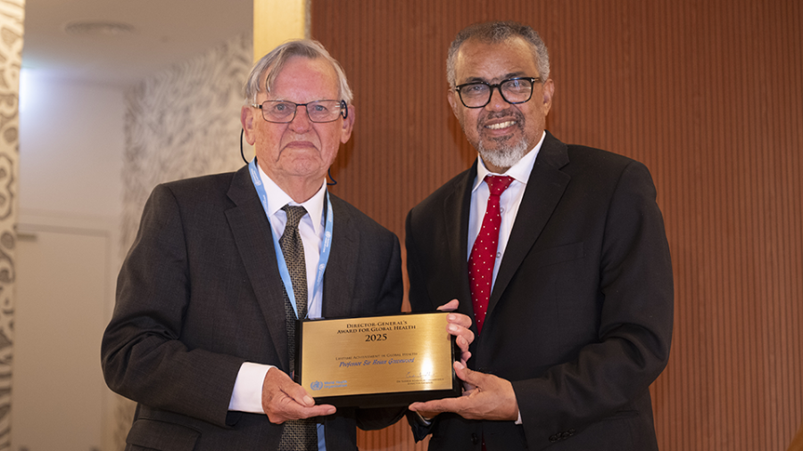London School of Hygiene & Tropical Medicine (@lshtm) on Twitter photo 👏👏👏Congratulations to Brian Greenwood on receiving a <a href="/WHO/">World Health Organization (WHO)</a> Lifetime Achievement Award
Professor Greenwood has been honoured for his outstanding contribution to #GlobalHealth over 60+ years & transformative work in #malaria & #PublicHealth in Africa.
lshtm.ac.uk/newsevents/new… 👏👏👏Congratulations to Brian Greenwood on receiving a <a href="/WHO/">World Health Organization (WHO)</a> Lifetime Achievement Award
Professor Greenwood has been honoured for his outstanding contribution to #GlobalHealth over 60+ years & transformative work in #malaria & #PublicHealth in Africa.
lshtm.ac.uk/newsevents/new…