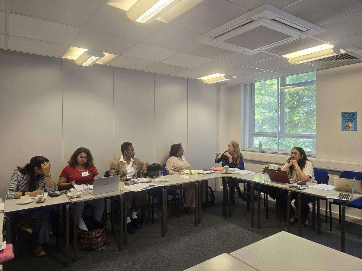 How does violence affect society? What are its roots and causes? And what can be the solutions? These and many other issues were explored at our latest "Violence and Society" conference at Birkbeck, University of London:
violence.society.lcir.co.uk

📸 Have a peak at the first day