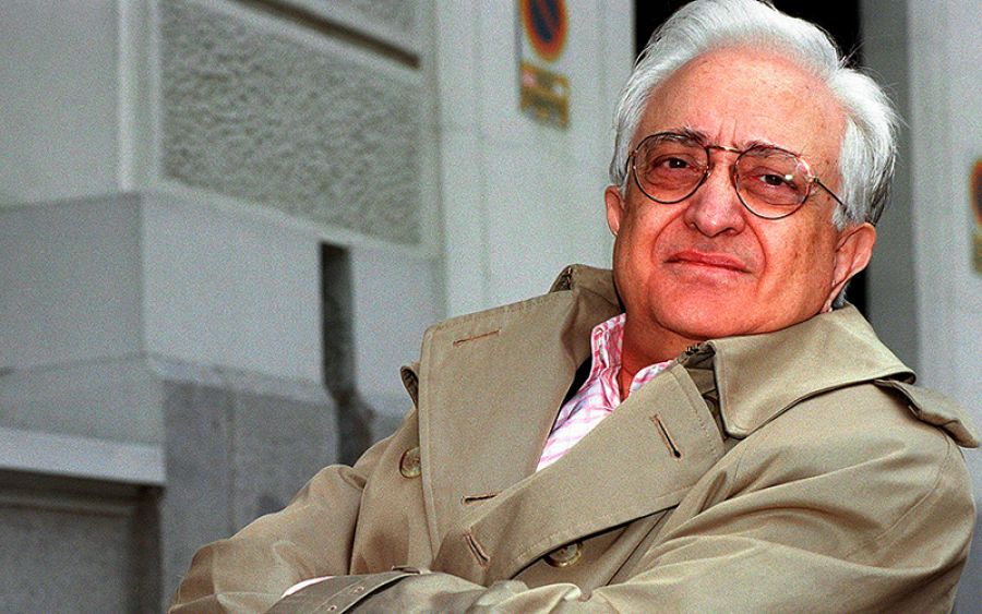 Ha muerto Mariano Ozores, el hombre que casi llegó a 100. Tanto en edad (98 años), como en películas rodadas (96) como en espectadores (en torno a 90 millones). Figura fundamental del cine español y en la creación de Televisión Española. Mi ADMIRACIÓN eterna.