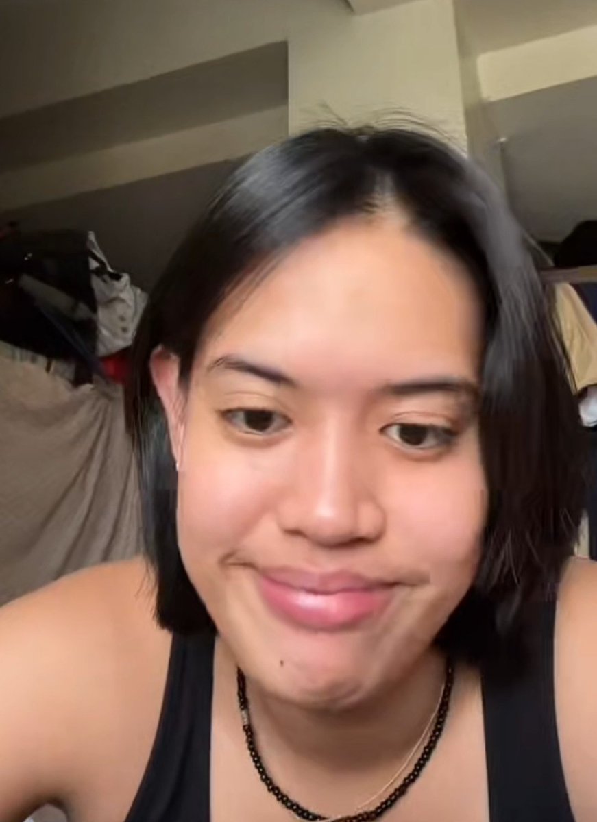 i think we, as a society, shld all be simps for her