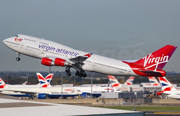 'Wide-body Wednesday' this week comes from LHR and features the departure of G-VHOT 'Tubular Belle' in this wonderful shot ©️ Shaun Grist. Seen here in October 2015 just before she was withdrawn, she flew her whole 21 year career for #VirginAtlantic ✈️😍#B747 #qots
