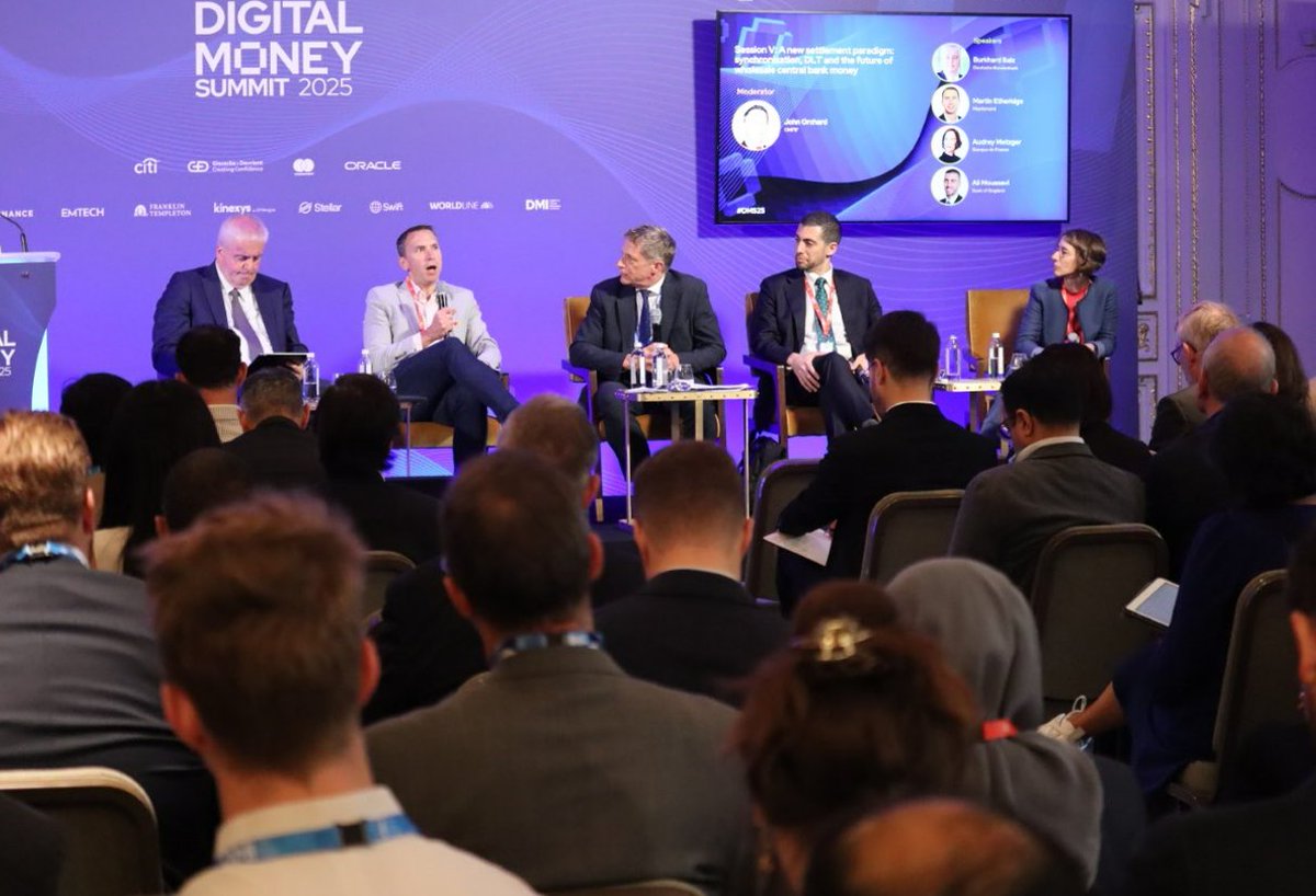 OMFIFDMI's tweet image. 馃挕 What鈥檚 the future of wholesale central bank money?
Speakers are exploring synchronisation, #DLT and the future of wholesale central bank money at OMFIF's digital money summit 2025.
Speakers include: @bundesbank, @Mastercard, @banquedefrance and the @bankofengland.