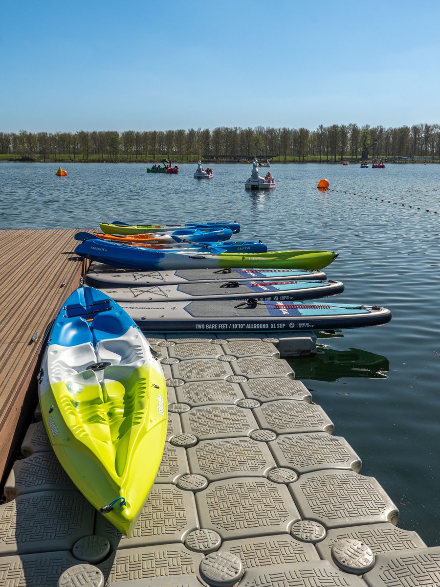willenlake's tweet image. ☀️ Rain or shine, it’s time to make a splash at Willen Lake! 💦

Take a look at all our activites we have to offer at Willen Lake 👉🏻  willenlake.org.uk/activities/ 

 #WillenLake #SpringDays #FamilyFun #MKMoments #AquaAdventures