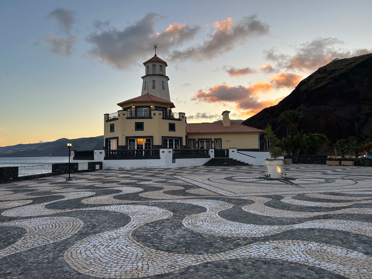 Von Teneriffa nach Madeira. Kann man schon machen. Genialer Anflug.