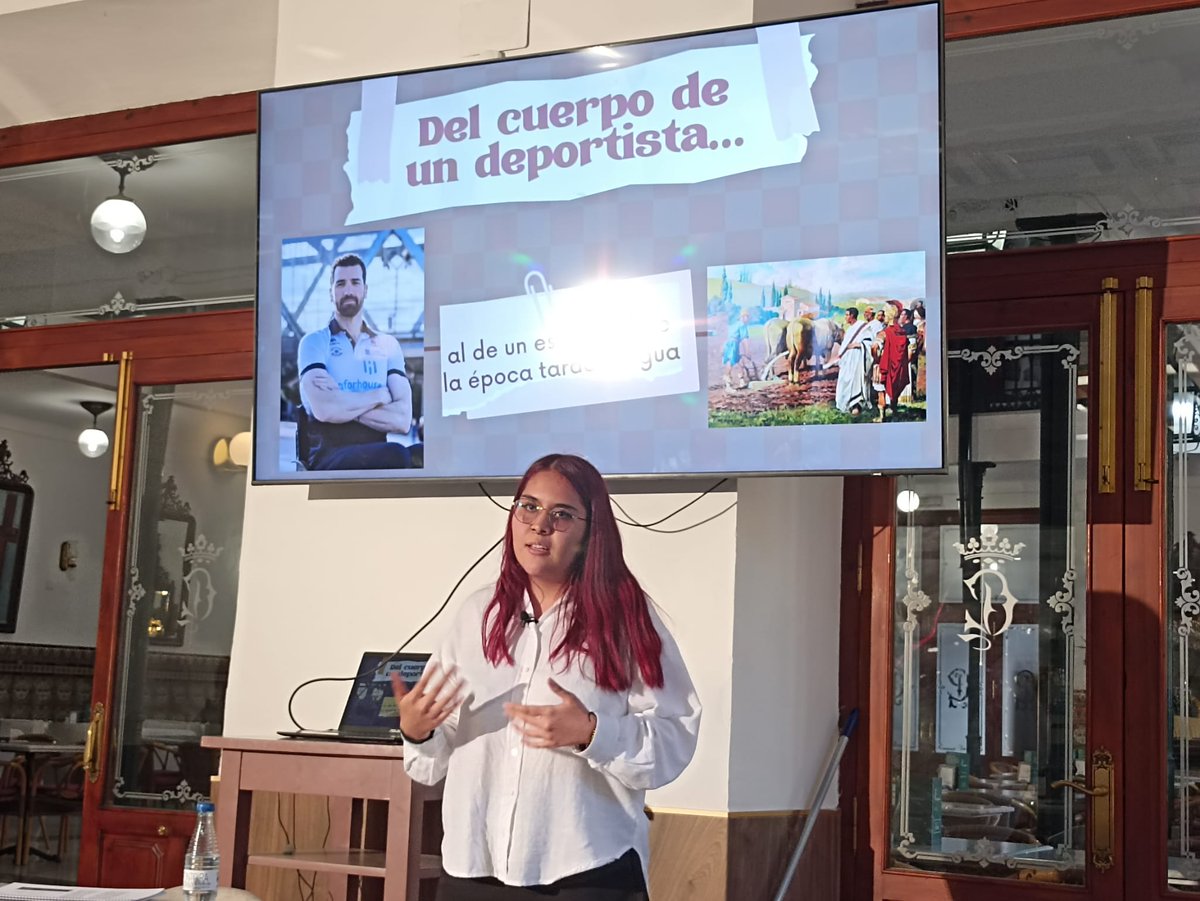 IFPCF's tweet image. Finalizamos las dos primeras jornadas del Pint of Science Lucena repasando las investigaciones históricas y arqueológicas en el Círculo Lucentino. #Pint25es #Pint25Luc