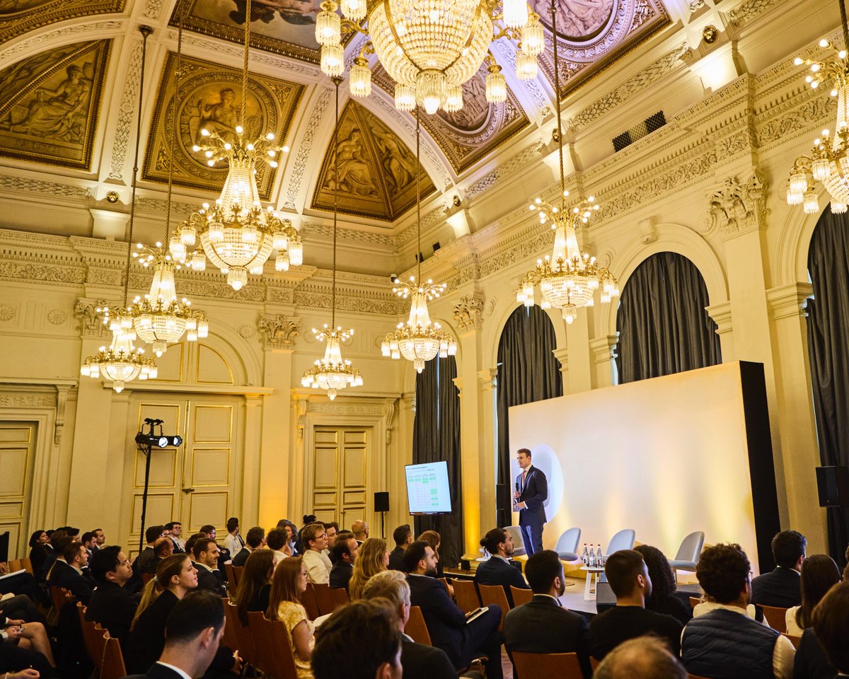 BlackRock_FRA's tweet image. Notre récent événement axé sur les actifs numériques a mis en lumière la croissance et le potentiel des actifs numériques dans le paysage financier mondial.
Nous tenons à remercier les intervenants pour leurs contributions.

Risque de perte en capital
#CommunicationPublicitaire