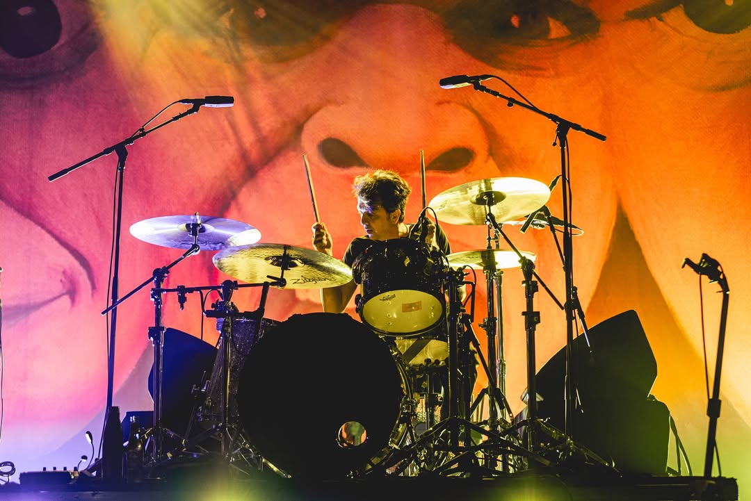 Supergrass (@supergrasshq) on Twitter photo The first of three sold out nights at the <a href="/RoundhouseLDN/">Roundhouse</a> begins tonight!
📸 dexterjackphotography The first of three sold out nights at the <a href="/RoundhouseLDN/">Roundhouse</a> begins tonight!
📸 dexterjackphotography
